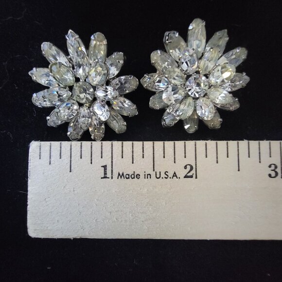 Vintage Crystal Floral Rosette Clip On Earrings Womens Rhinestone Formal - Picture 5 of 6
